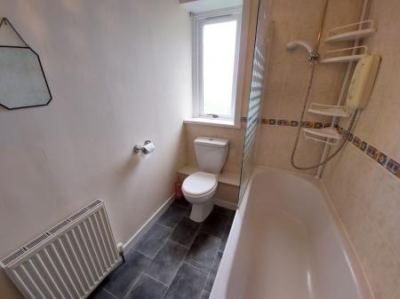 2 bedroom Flat to let in Lang Stracht, Lang Stracht, Aberdeen, AB15