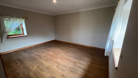 5 bedroom Semi-detached house to let in Mains of Orrock, Balmedie, AB23