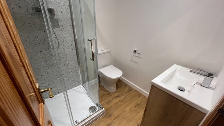 5 bedroom Semi-detached house to let in Mains of Orrock, Balmedie, AB23