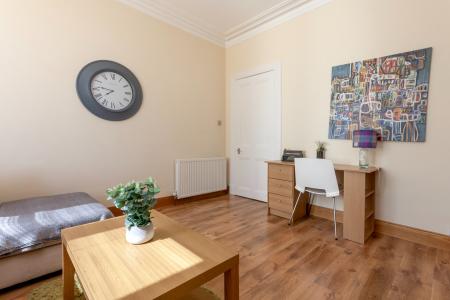 2 bedroom Flat to let in North Deeside Road, Peterculter, Aberdeen, AB14