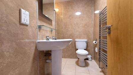 1 bedroom Flat to let in Palmerston Road, The City Centre, Aberdeen, AB11