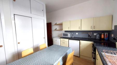 2 bedroom Flat to let in Rosemount Place, Rosemount, Aberdeen, AB25