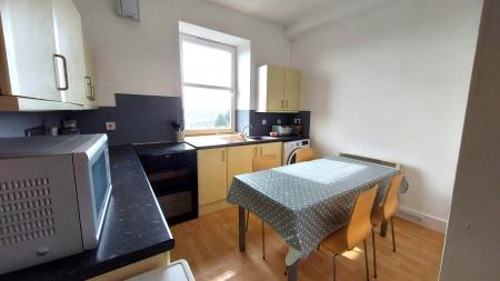 2 bedroom Flat to let in Rosemount Place, Rosemount, Aberdeen, AB25