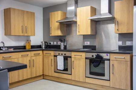 7 bedroom Flat share to let in St Peter Street, Aberdeen, AB24