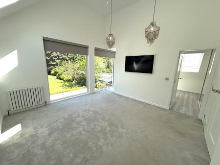 6 bedroom Detached house to let in King's Gate, The West End, Aberdeen, AB15