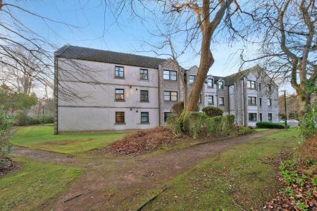 2 bedroom Flat for sale in 12 Craigieburn Park, The West End, Aberdeen, AB15