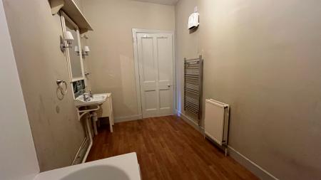 2 bedroom Flat to let in Trustach, Banchory, AB31