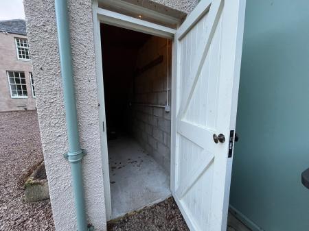 2 bedroom Flat to let in Trustach, Banchory, AB31