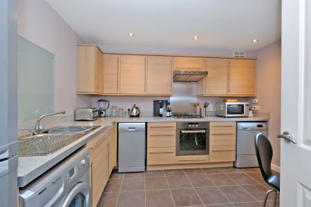 2 bedroom Flat for sale in South College Street, The City Centre, Aberdeen, AB11