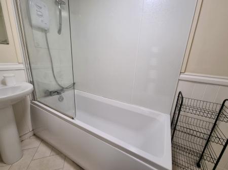 1 bedroom Flat to let in Roslin Street, The City Centre, Aberdeen, AB24