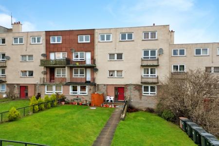 1 bedroom Flat for sale in Craigievar Place, Garthdee, Aberdeen, AB10