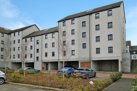 2 bedroom Flat for sale in Mill Drive, Mugiemoss, Aberdeen, AB21