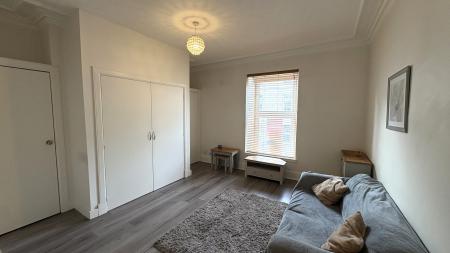 0 bedroom Studio flat to let in Crown Street, The City Centre, Aberdeen, AB11