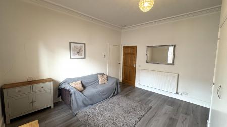 0 bedroom Studio flat to let in Crown Street, The City Centre, Aberdeen, AB11
