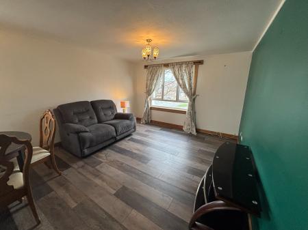 3 bedroom Flat to let in Provost Circle, Inverurie, AB51