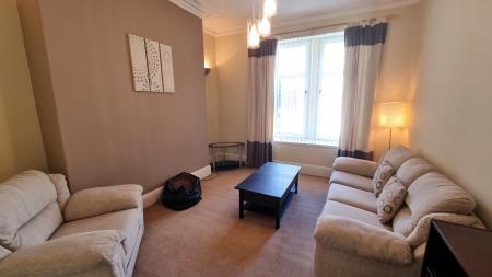 1 bedroom Flat to let in 215 Rosemount Place, Rosemount, Aberdeen, AB25