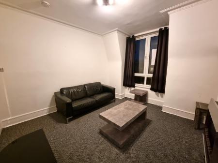 1 bedroom Flat to let in Walker Road, Torry, Aberdeen, AB11
