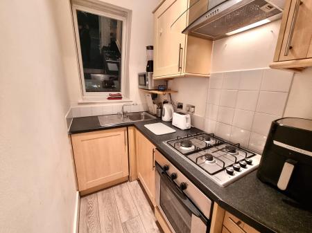 1 bedroom Flat to let in Walker Road, Torry, Aberdeen, AB11