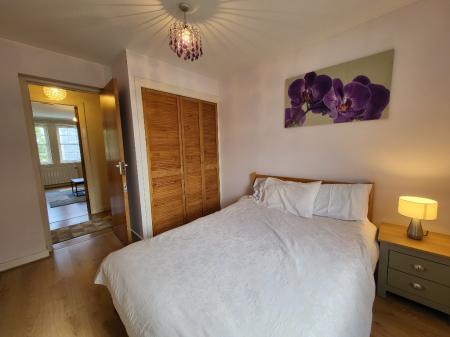 2 bedroom Flat to let in Picardy Court, Aberdeen, AB10