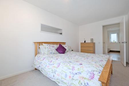 1 bedroom Flat for sale in Park Place, The City Centre, Aberdeen, AB24