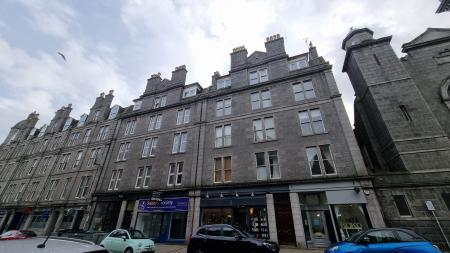 2 bedroom Flat to let in Rosemount Viaduct, Rosemount, Aberdeen, AB25