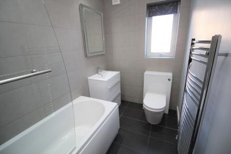 2 bedroom Bungalow to let in Swan Road, Ellon, AB41