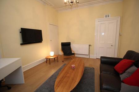 1 bedroom Flat to let in Victoria Street, Inverurie, AB51