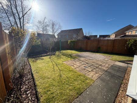 3 bedroom Detached house to let in McFadden Crescent, Kintore, AB51