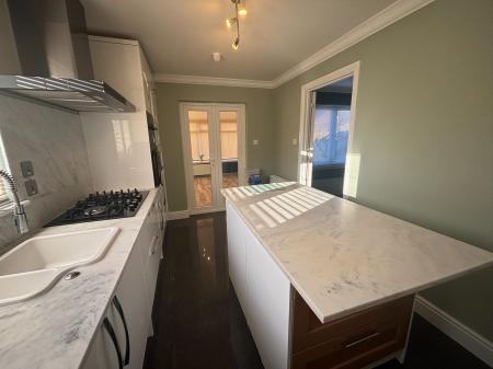 3 bedroom Detached house to let in McFadden Crescent, Kintore, AB51