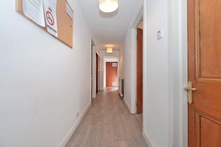 3 bedroom Flat for sale in Albert Street, Rosemount, Aberdeen, AB25