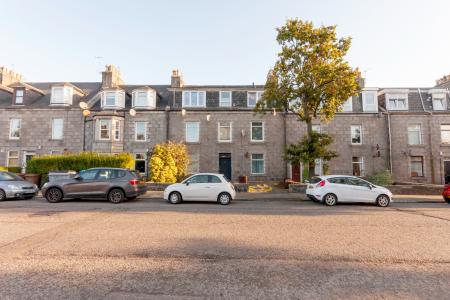 1 bedroom Flat to let in Holburn Road, The City Centre, Aberdeen, AB10
