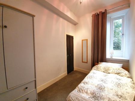 2 bedroom Flat to let in Wallfield Crescent, Rosemount, Aberdeen, AB25