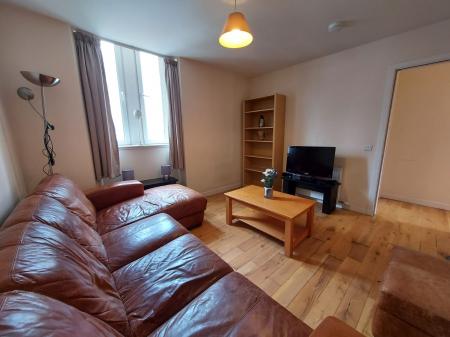 2 bedroom Flat to let in Palmerston Road, The City Centre, Aberdeen, AB11