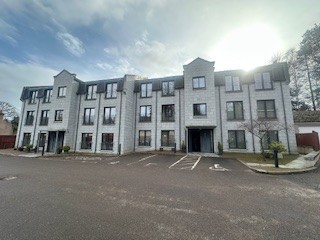 2 bedroom Flat to let in High Street, Banchory, AB31