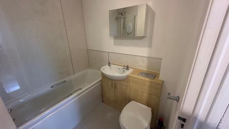 1 bedroom Flat to let in Wallacebrae Wynd, Danestone, Aberdeen, AB22