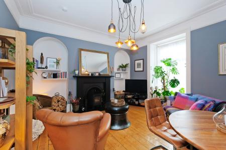 2 bedroom Flat for sale in Richmond Street, Rosemount, Aberdeen, AB25