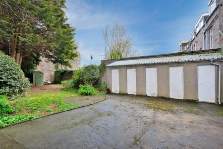 2 bedroom Flat for sale in Richmond Street, Rosemount, Aberdeen, AB25