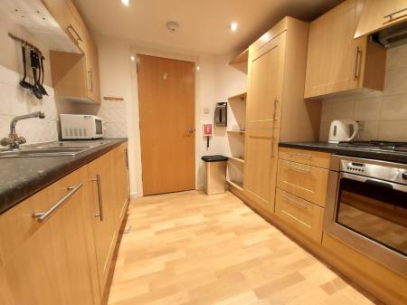 3 bedroom Flat to let in Bannermill Place, Bannermill, Aberdeen, AB24