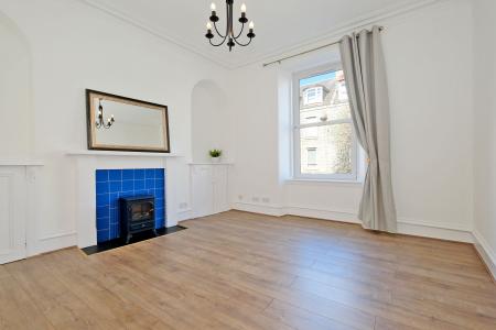 1 bedroom Flat for sale in Northfield Place, Rosemount, Aberdeen, AB25
