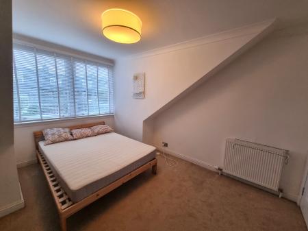 2 bedroom Flat to let in Diamond Street, The City Centre, Aberdeen, AB10