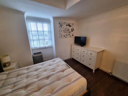 2 bedroom Flat to let in Diamond Street, The City Centre, Aberdeen, AB10