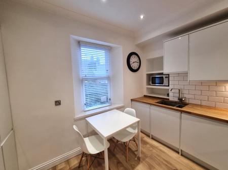 2 bedroom Flat to let in Diamond Street, The City Centre, Aberdeen, AB10