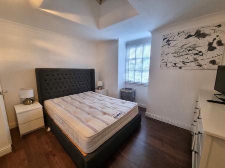 2 bedroom Flat to let in Diamond Street, The City Centre, Aberdeen, AB10