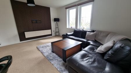 2 bedroom Flat to let in Castle Court, Ellon, AB41