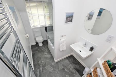 6 bedroom Detached house for sale in Willowtree Way, Banchory, AB31