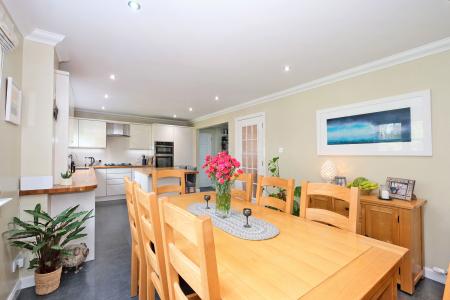 6 bedroom Detached house for sale in Willowtree Way, Banchory, AB31