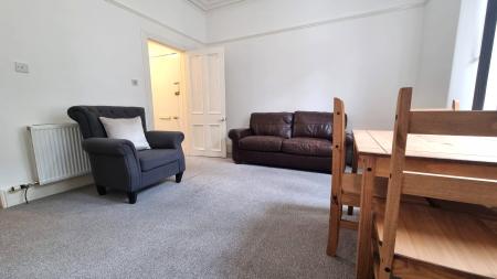 1 bedroom Flat to let in Wallfield Crescent, Rosemount, Aberdeen, AB25