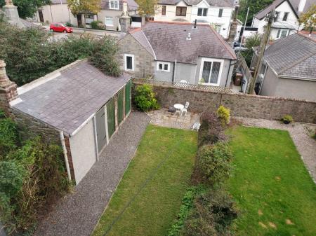 2 bedroom Flat to let in Forest Avenue, The West End, Aberdeen, AB15