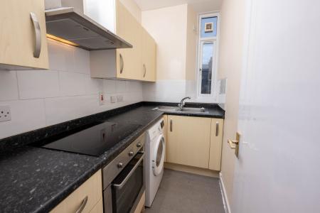 1 bedroom Flat to let in Hollybank Place, Aberdeen, AB11