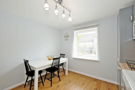 2 bedroom Flat for sale in Morningfield Mews, The West End, Aberdeen, AB15